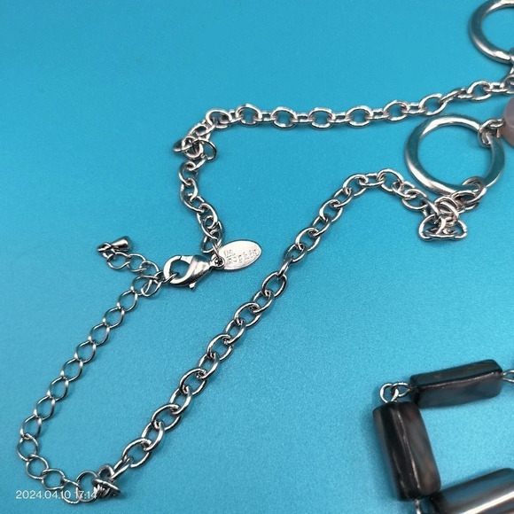 Lia Sophia Multi Strand MOP Bead Necklace Silver Tone Layered Look Boho 27" - Picture 3 of 7